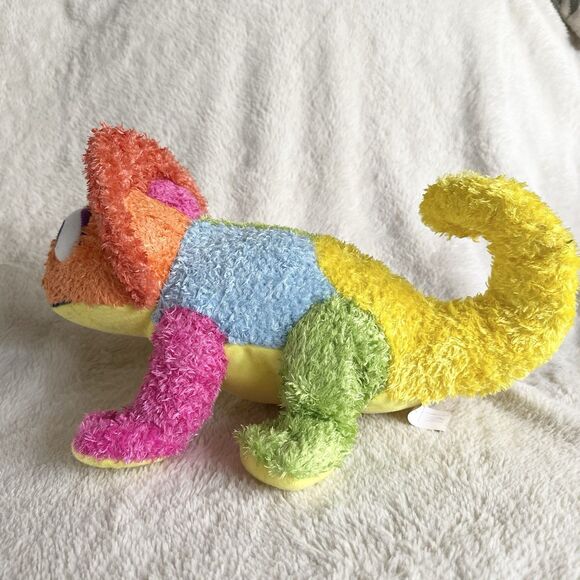 Kohls Cares A Color Of His Own Leo Lionni Rainbow Chameleon Stuffed Plush 13" - Picture 2 of 7